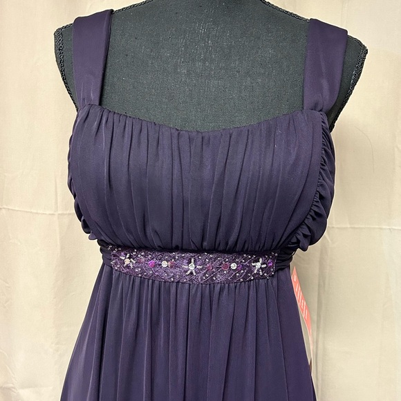 NWT Womens Connected Apparel Deep Purple Dress size 14 - Picture 1 of 12